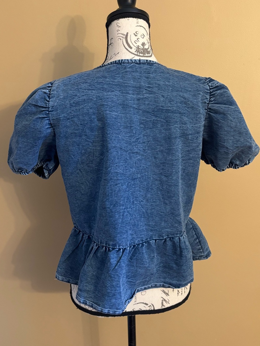 Sim & Sam Tie-Front Peplum Blouse with Puff Sleeves - Picture 5 of 6